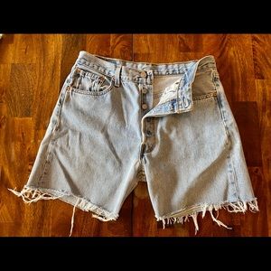 Levi’s 501 cutoff shorts
